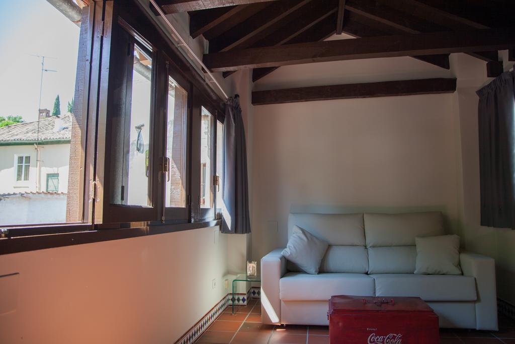Apartamentos Valentina Deluxe 3000 グラナダ 部屋 写真