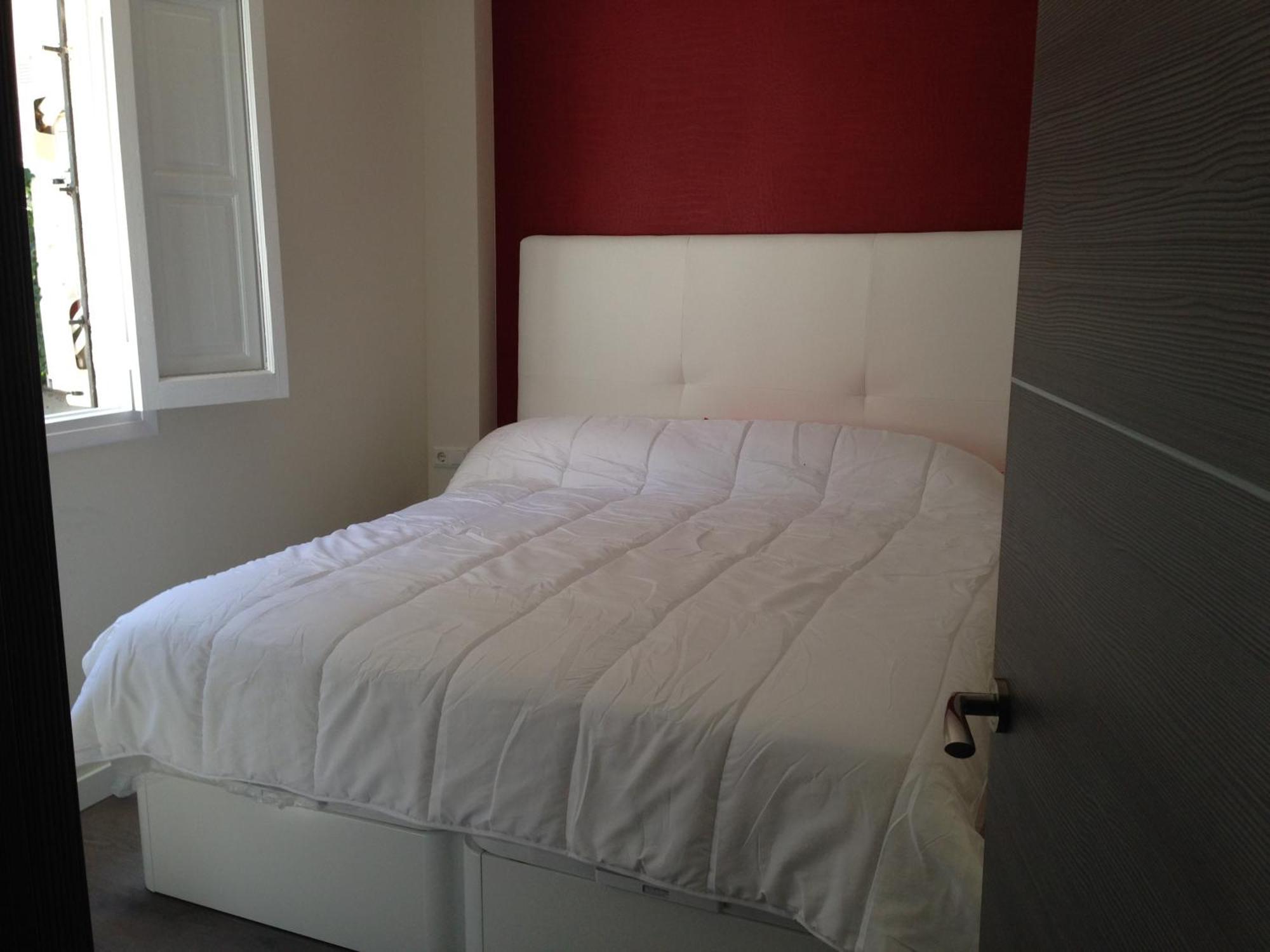 Apartamentos Valentina Deluxe 3000 グラナダ エクステリア 写真