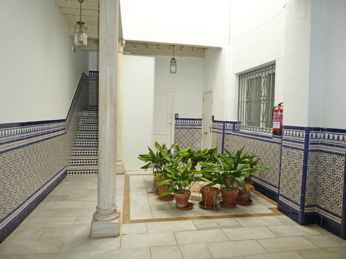 Apartamentos Valentina Deluxe 3000 グラナダ エクステリア 写真